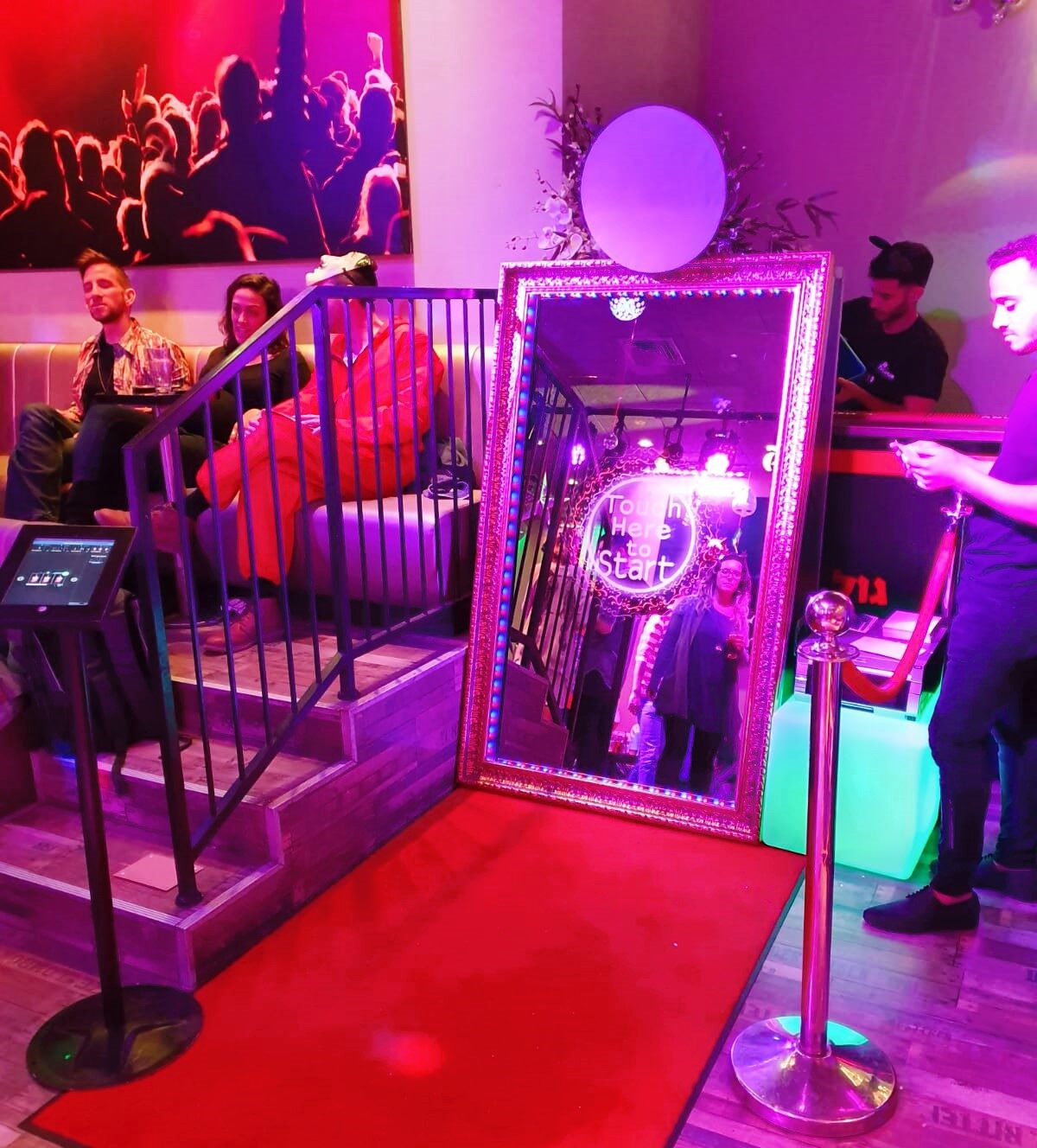 Port Stanley Mirror Photo Booth Selfie Booth | Lux Booth Canada
